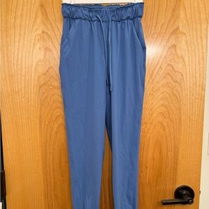 Lululemon joggers